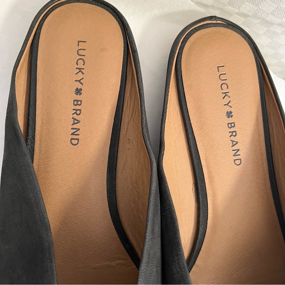 Lucky Brand Dark Gray/Black Women's Leather Mules - Picture 3 of 9